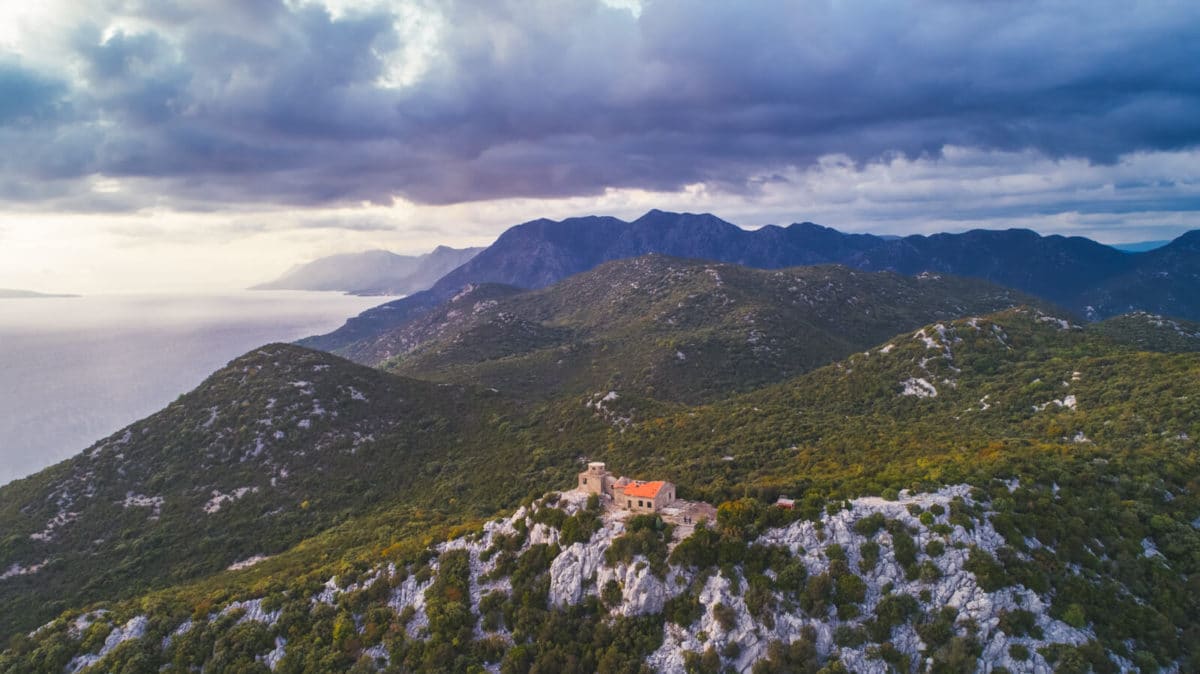visnjica-peak-near-ploce