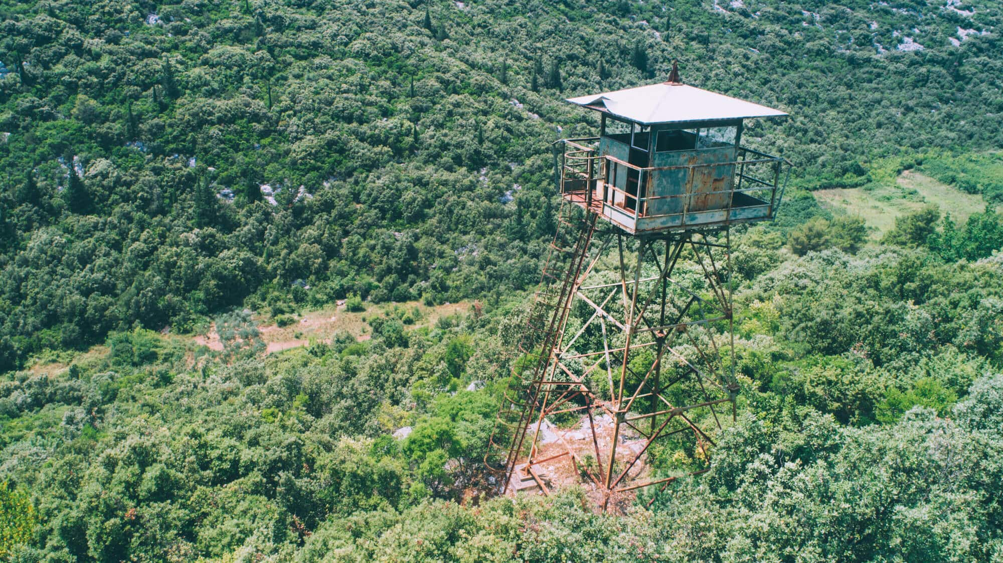 abandoned-watchtower-in-croatia