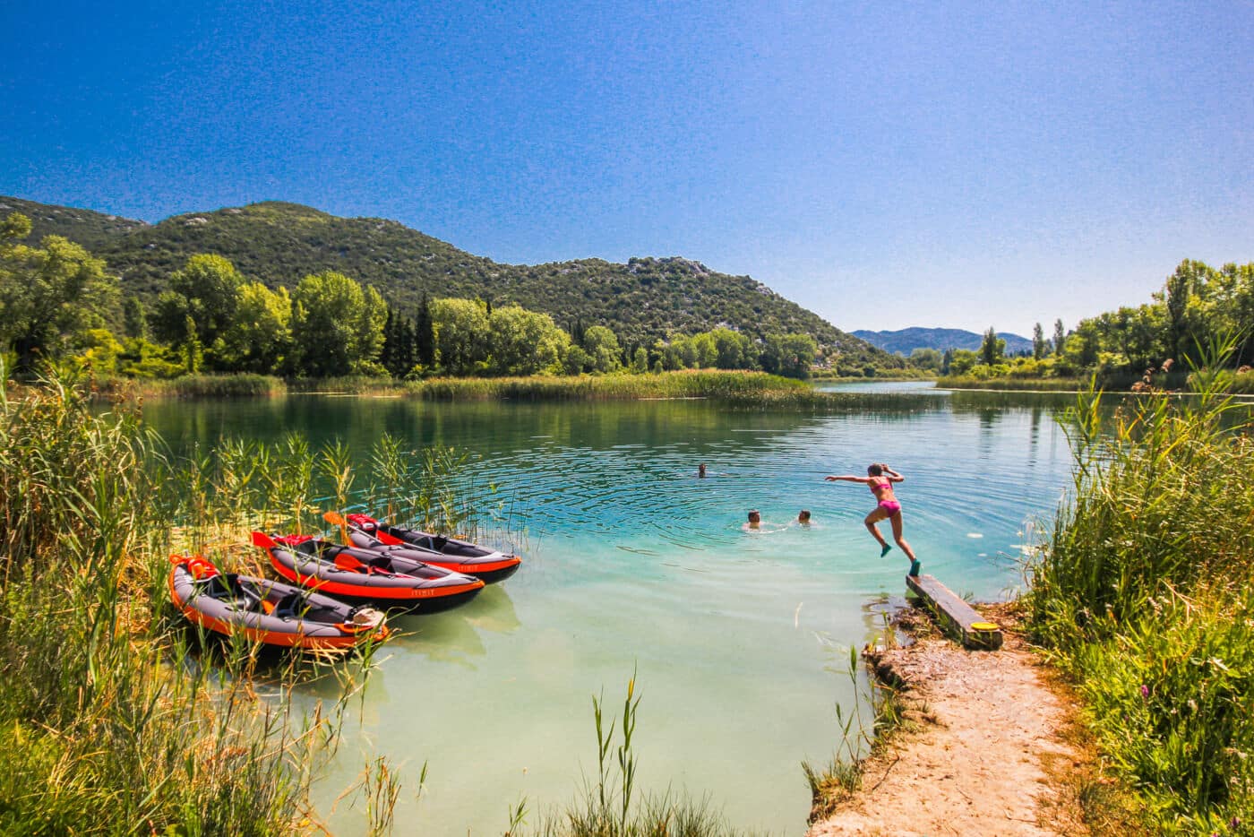 mindel beach on bacina lakes