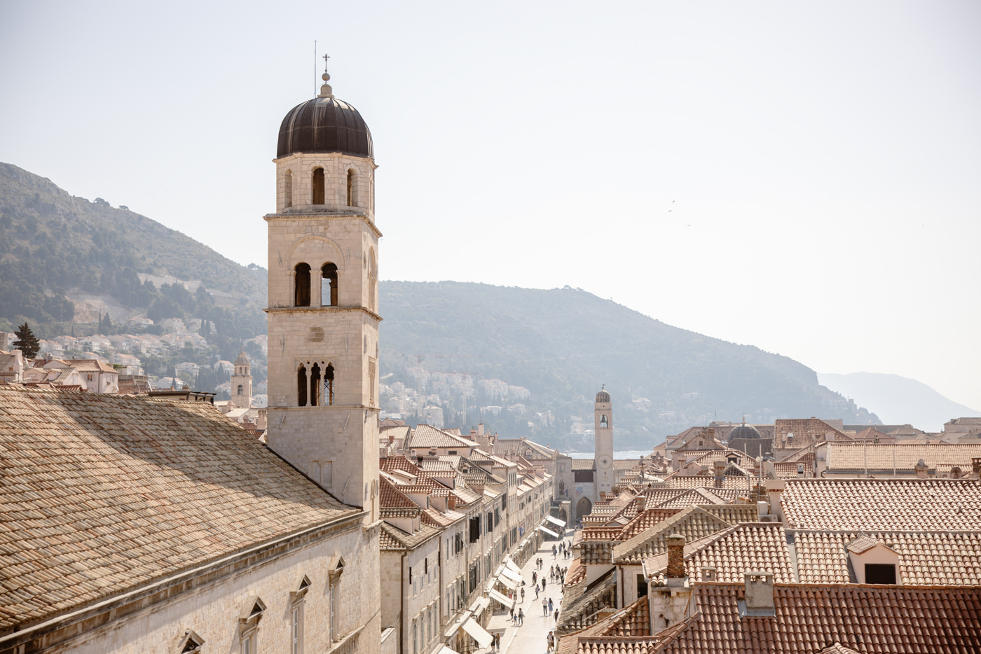 how to avoid cruise ship crowds in dubrovnik