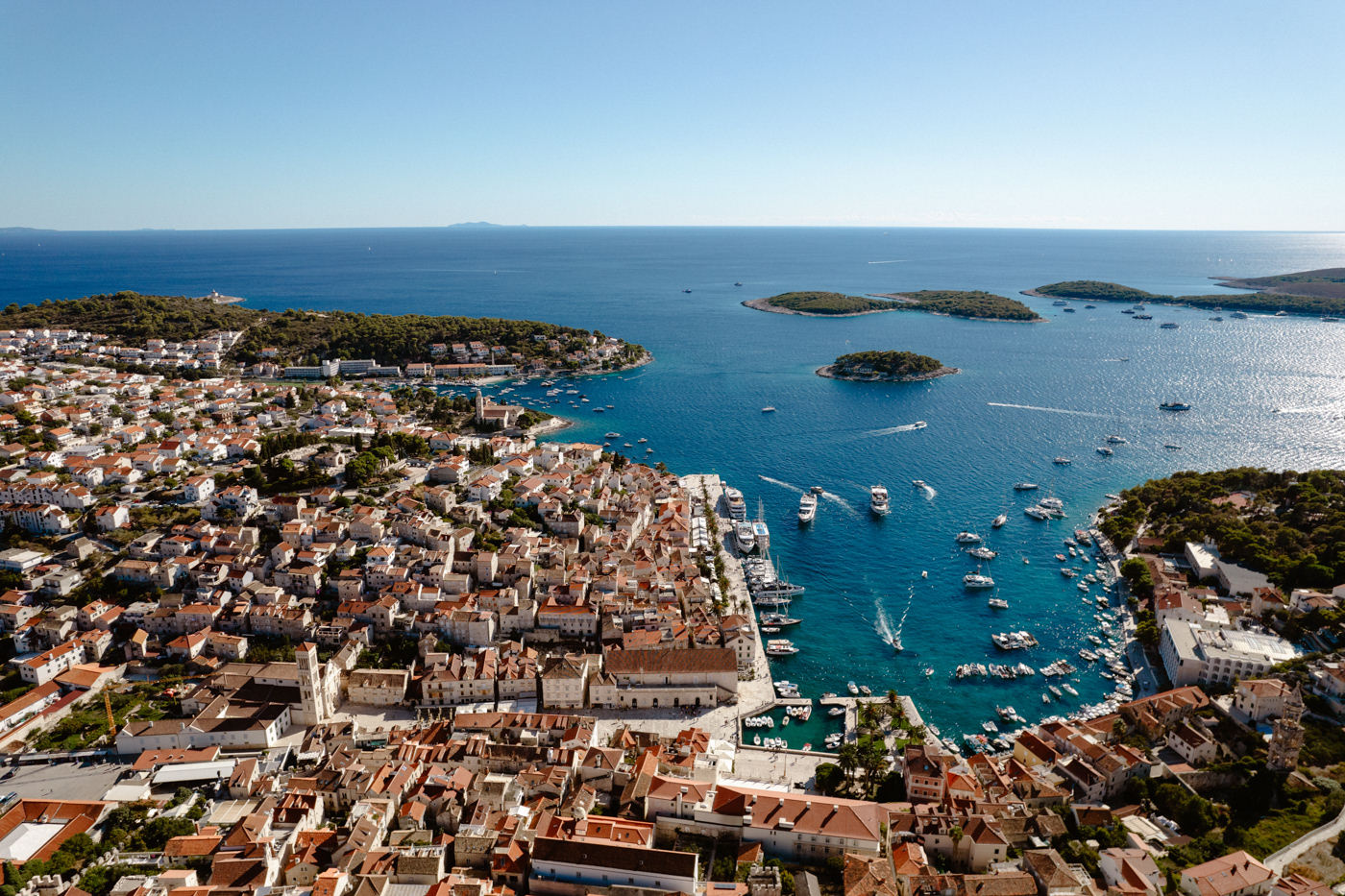 how to get from dubrovnik to hvar